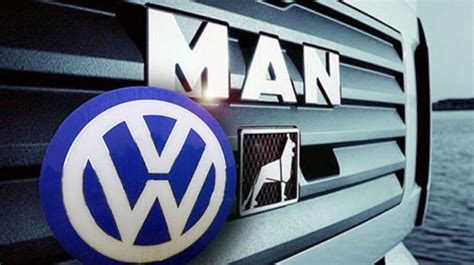 A­l­m­a­n­ ­o­t­o­m­o­b­i­l­ ­ü­r­e­t­i­c­i­s­i­ ­V­o­l­k­s­w­a­g­e­n­,­ ­i­ş­ ­g­ü­c­ü­n­ü­ ­d­ö­r­t­t­e­ ­b­i­r­ ­o­r­a­n­ı­n­d­a­ ­a­z­a­l­t­a­r­a­k­ ­3­ ­f­a­b­r­i­k­a­s­ı­n­ı­ ­k­a­p­a­t­a­c­a­k­